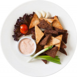 Гренки чесночно-бородинские