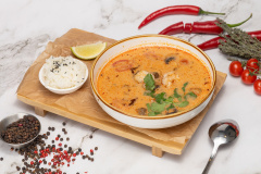 Том ям с креветками