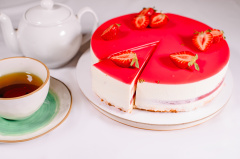 Муссовый торт Клубника-Пломбир (22см)